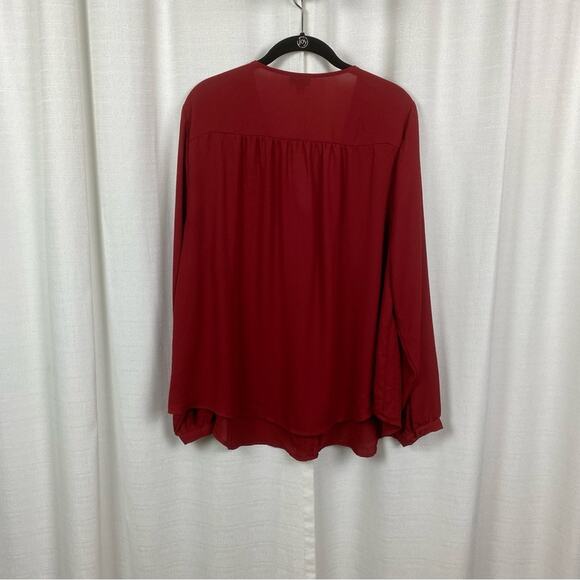Torrid Burgundy Red Georgette Pintuck Button Front Blouse Sz.1 - Picture 9 of 13